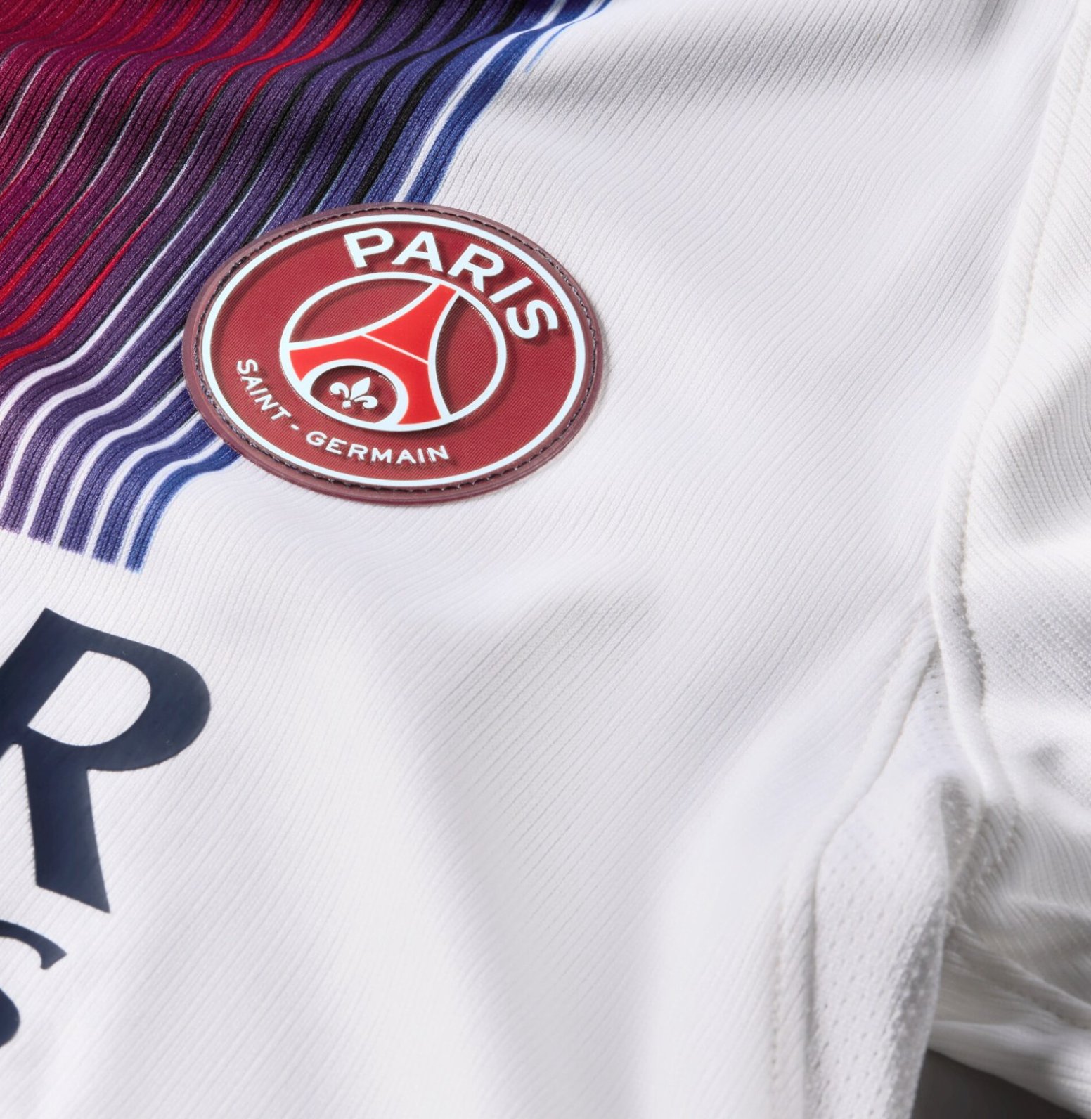 PSG Extérieur 26/27 — vue 3